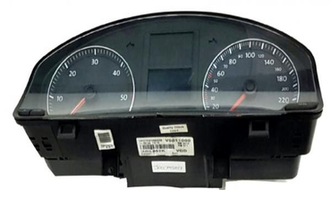 INSTRUMENT CLUSTER